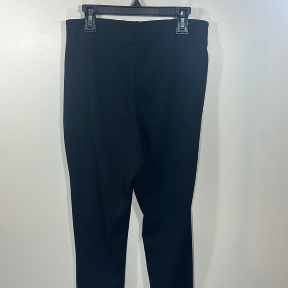 H&M Woman's Size Medium Black Pant Slacks Heel Foot Strap Stirrup Leggings - Picture 5 of 5